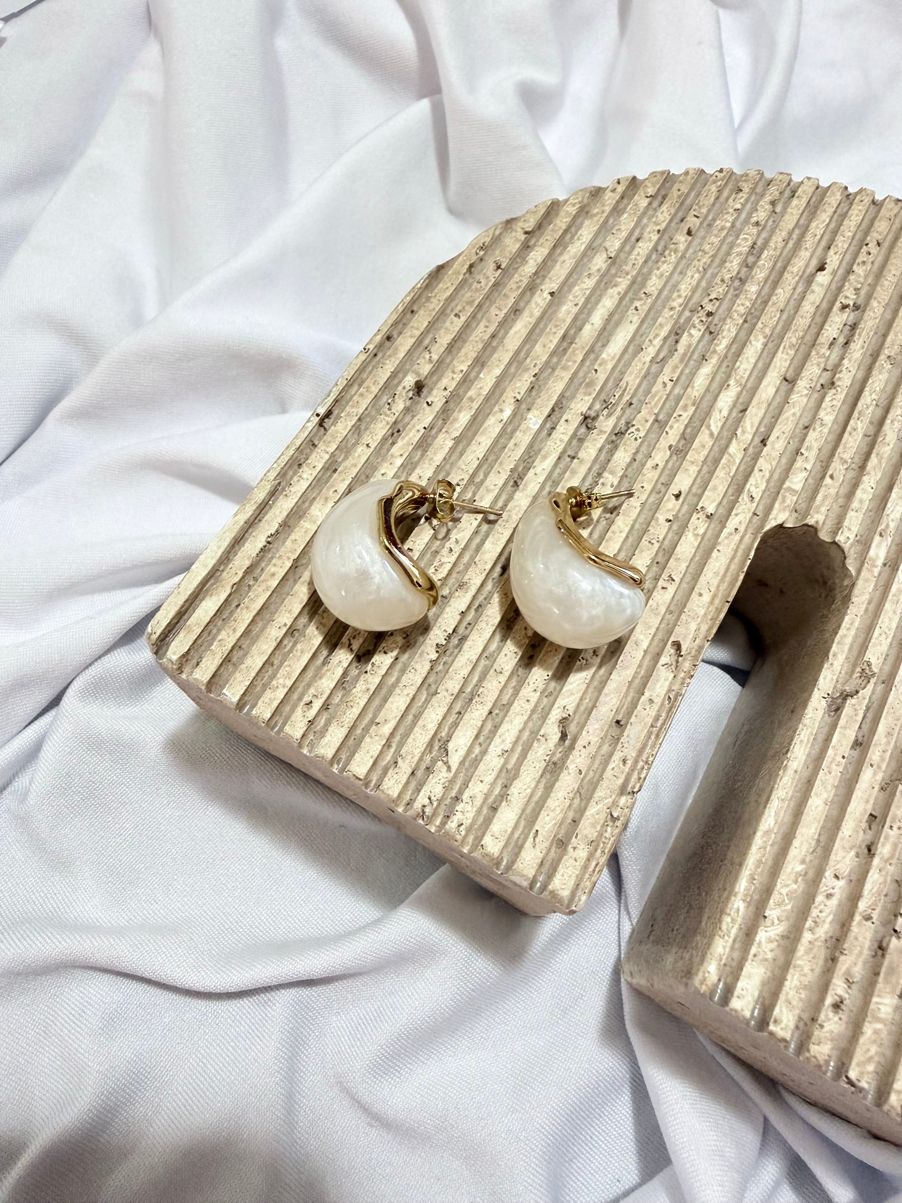Belinda Earring