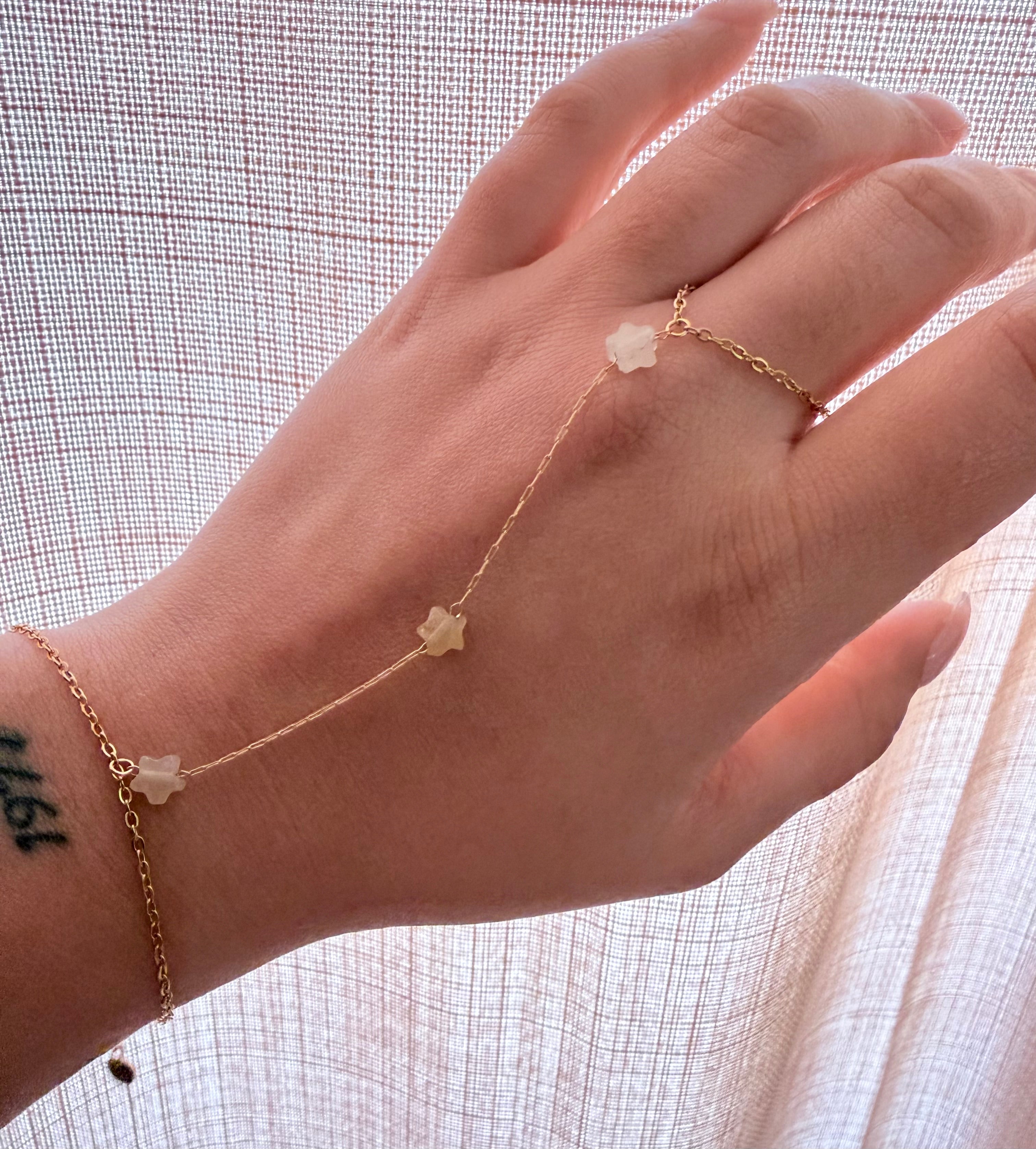 Estrella Hand chain