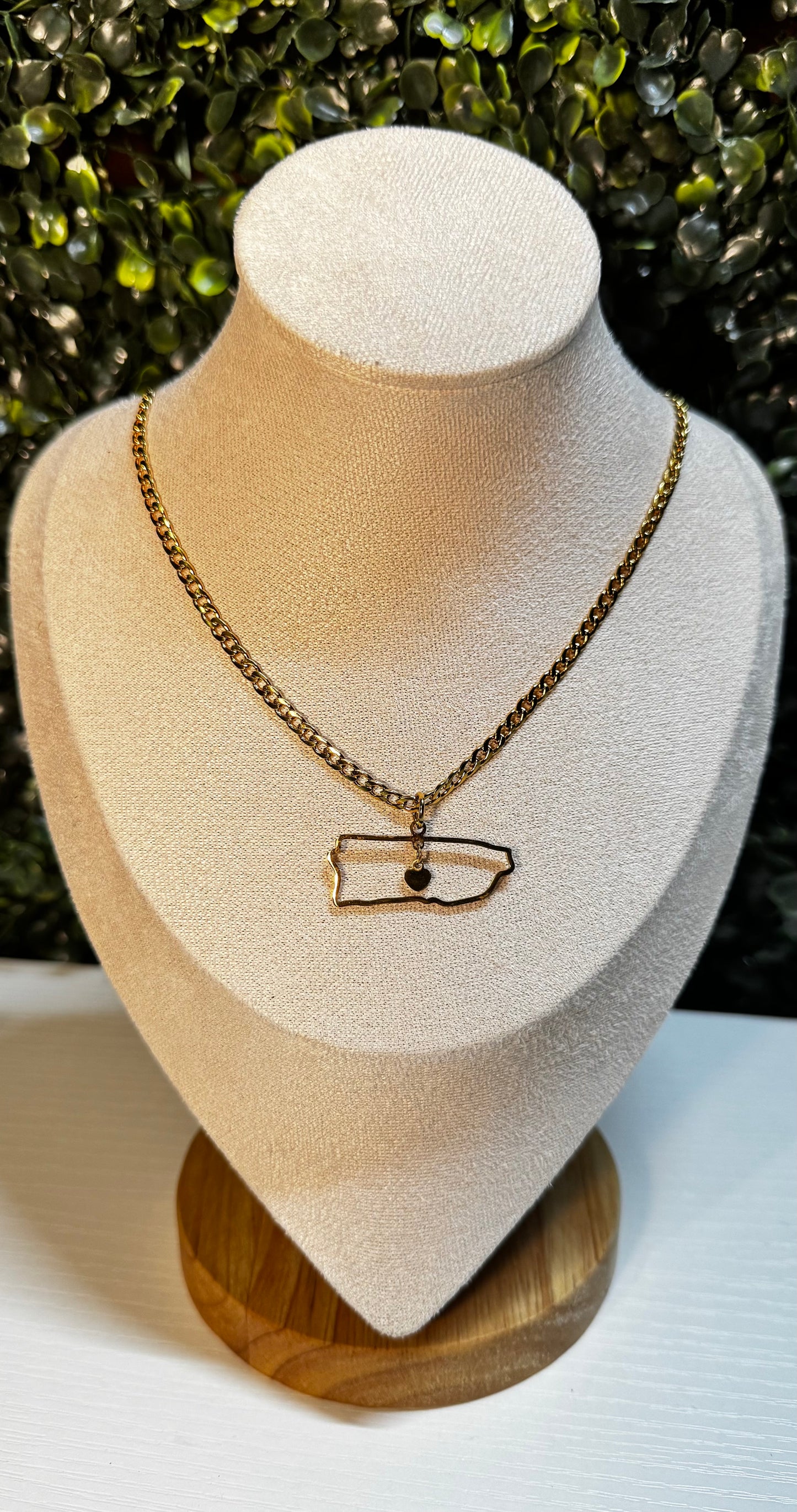 Coamo Necklace