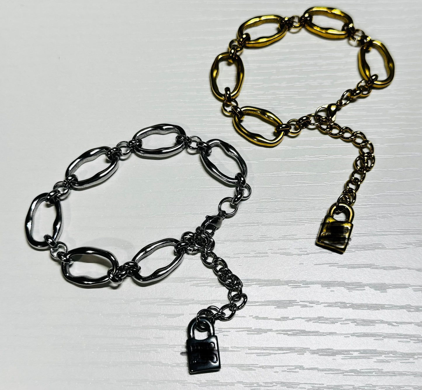 Uno De Bracelet